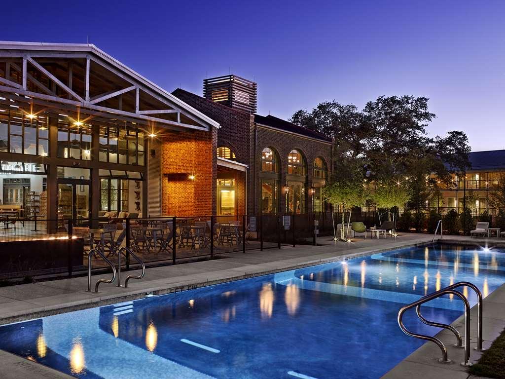 Cavalry Court, By Valencia Hotel Collection College Station Faciliteiten foto